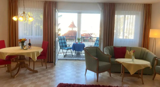 Апартаменты c 1 комнатой с балконом Tivoli Apartments