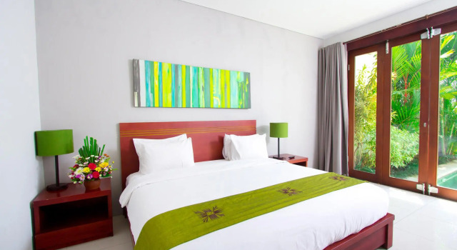 Apple Villas & Apartments