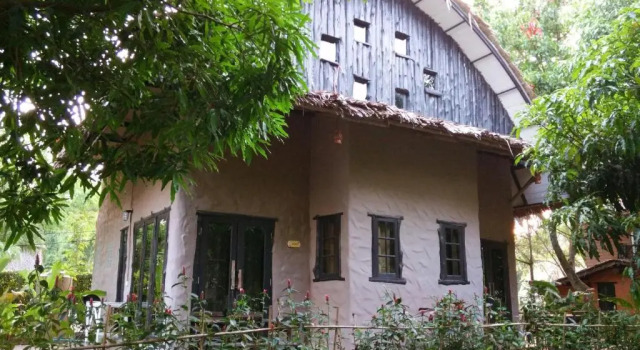 Бунгало с 2 комнатами Baan Pong Tara