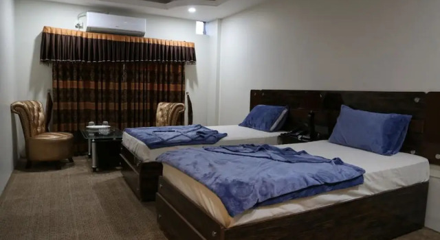 Номер Standard с балконом Hotel Shanghai