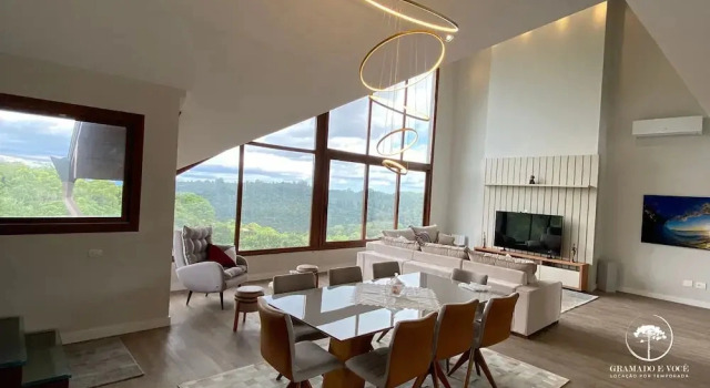 Апартаменты Deluxe Apt Luxo 5 suítes em frente rua torta