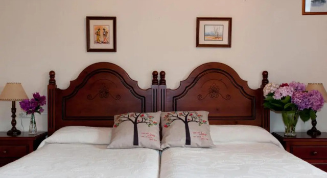 Trisqueles y Buganvillas