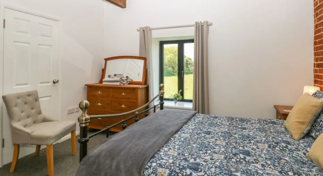 The Long Barn, Buchen Sie Ferienhaus Lenwade Norfolk (Grafschaft)