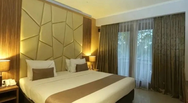 Suite Dwangsa Hotel Solo