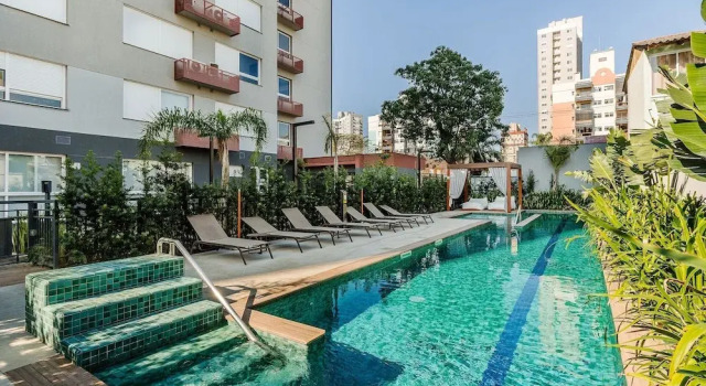 Studio in Building With Pool Con1206