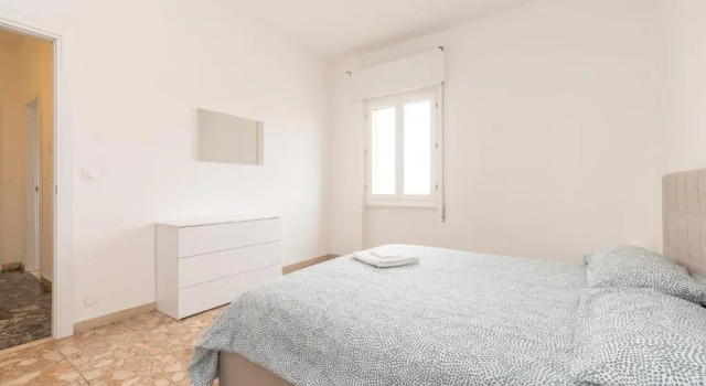 Ospedale Civile 1 - F&L Apartment, Buchen Sie Ferienwohnung Hotels in Brescia mit Parkplatz, Parkplätze