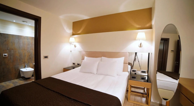 Deris Bosphorus Lodge, Boek Pension Beyoglu 