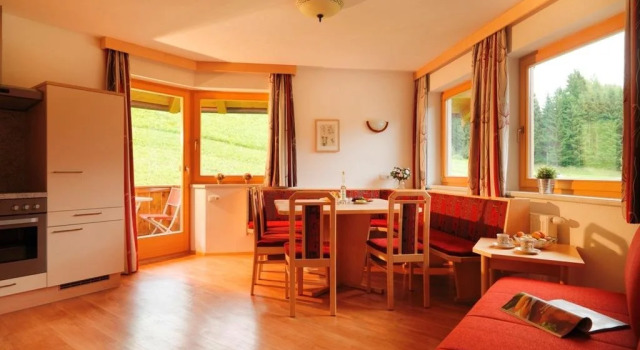 Gästehaus Elisabeth, Rezerwuj Hotel Fieberbrunn Pillerseetal