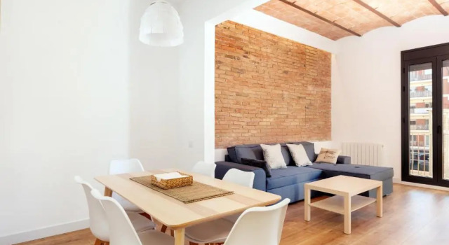 Апартаменты Akira Flats Urgell Apartment
