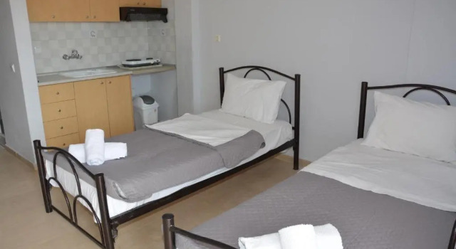 Студия с видом на сад Gatos Village Studios & Apartments