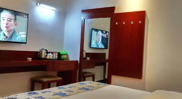 Wenquan Yuantou Hotel, Book Hotel Hotels in Leshan with a Pool, Swimming Pool