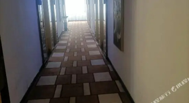 Xingbo Fashion Hotel (Baise Jingxi), Boek Hotel Jingxi Guangxi