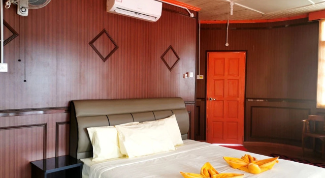 Villamas Perhentian Resort, Rezerwuj Ośrodek wypoczynkowy Hotele w Pulau Perhentian Kecil z basenem, Basen