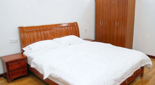 ruixing hotel, Забронировать Отель Отели Гуандун 3 звезды, 3*