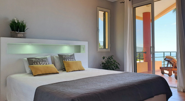 In sunny Madalena do Mar bay, 2-Bedroom refurbished apartment – Atlantic View, Boek Appartement Madalena do Mar Madeira