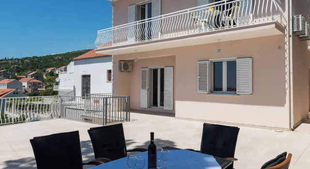 Апартаменты c 1 комнатой с балконом Apartments Marmo