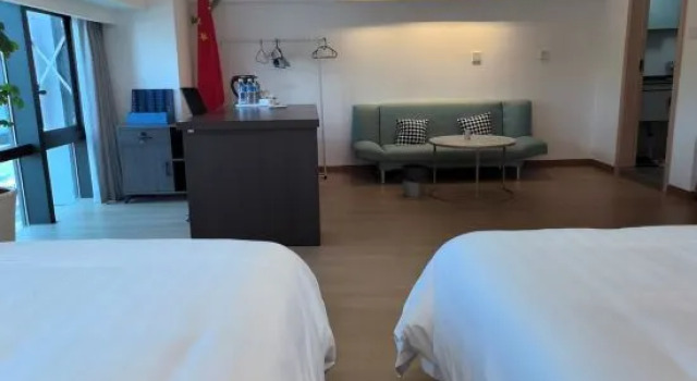 Люкс Shuncheng Hotel (Shangwan Road Subway Station Creative Park Branch)