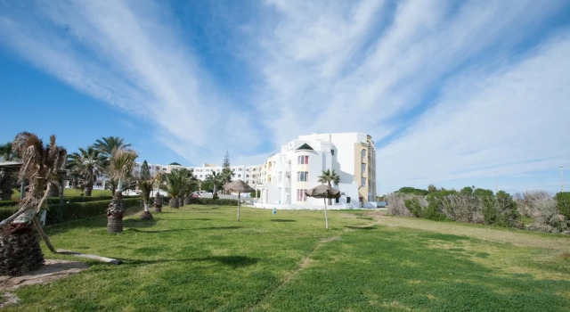 Standardní Třílůžkový pokoj a výhledem do zahrady Thapsus Beach Resort