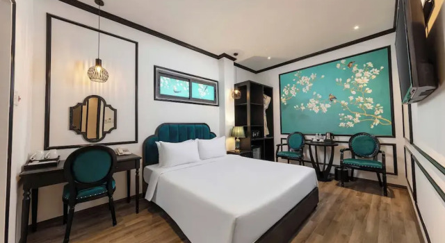 Номер Superior Azen Lakeside Hotel & Travel