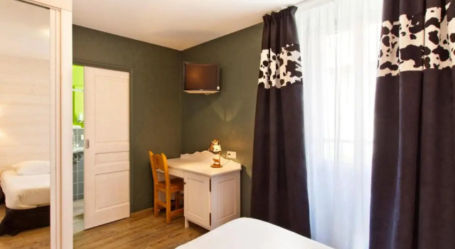Двухместный номер Standard Logis Hôtel LBB - les 2 lacs