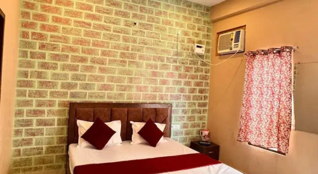 Номер Deluxe Hotel Raghav Dham