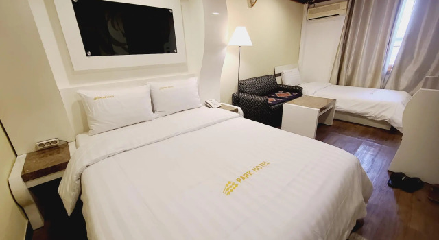 Двухместный номер Superior Goodstay Andong Park Hotel