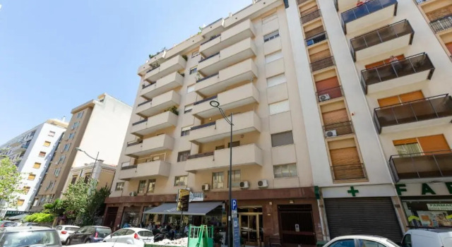 Palermo Functional Studio, Book Hotel Hotels in Sicily with Parking, Parking