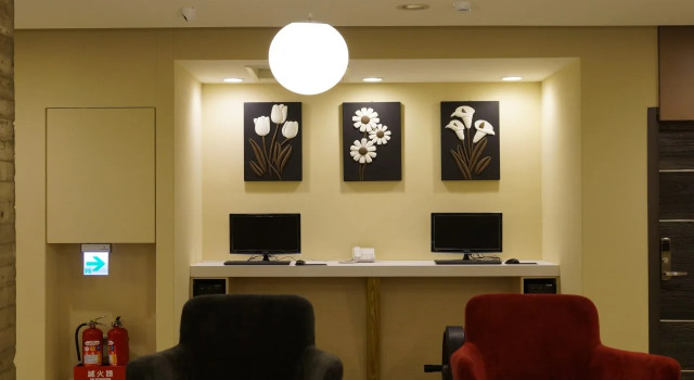823 Tourist Hotel, Book Hotel Hoteller i Jinhu med parkering, Parkering