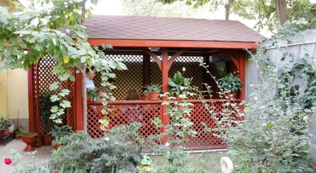 Вилла Deluxe High-end 3BR Apartment - Private Garden, Terrace & BBQ
