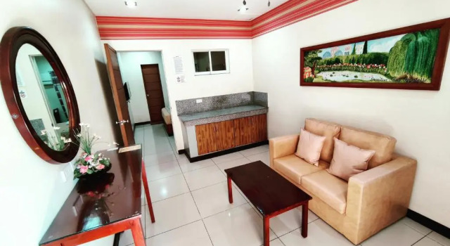 Полулюкс Executive Tulip Apartelle