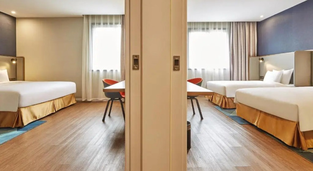 Двухместный номер Standard Holiday Inn Express Nanjing Xuanwu Lake by IHG