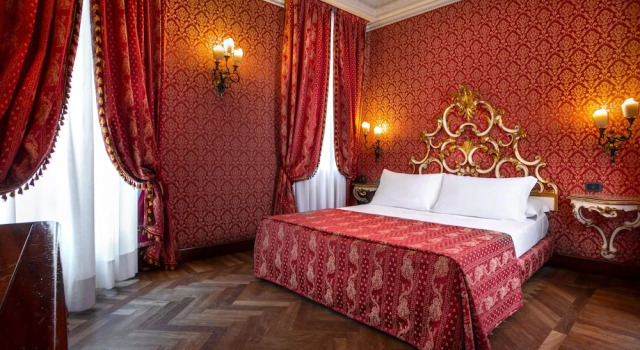 Номер Superior с балконом и с видом на канал Palazzina Veneziana