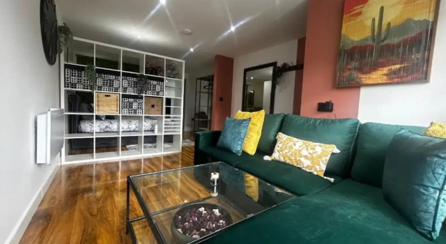 Cozy 1BR Mickle Trafford Stay Sleeps 3