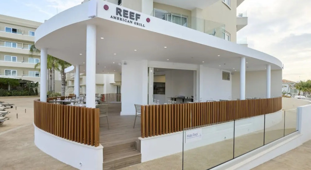 Sunrise Bay #1, Boek Hotel Hotels in Protaras met parkeren, in de buurt van Sunrise Beach, Parkeren