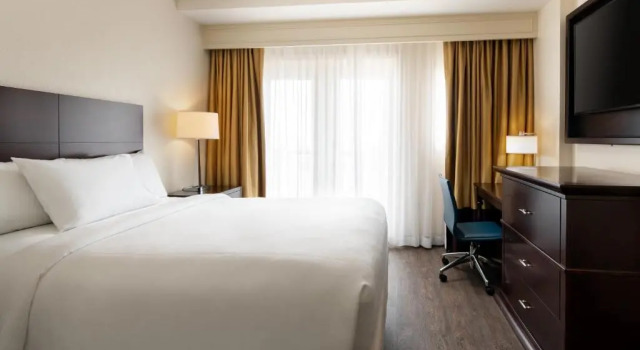 Двухместный номер Standard Embassy Suites by Hilton New Orleans Convention Center