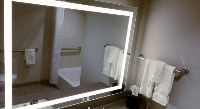 Четырёхместный номер Standard Best Western Plus Prien Lake Hotel & Suites - Lake Charles