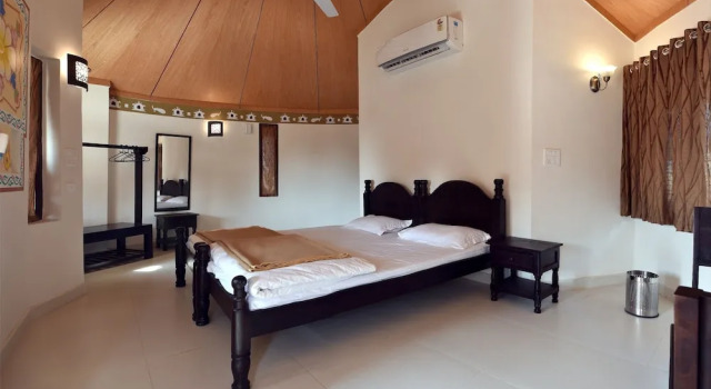 Praveg White Rann Resort Rann Utsav Dhordo, Rezerwuj Ośrodek wypoczynkowy Hotele w Gujarat ze śniadaniem, Śniadanie