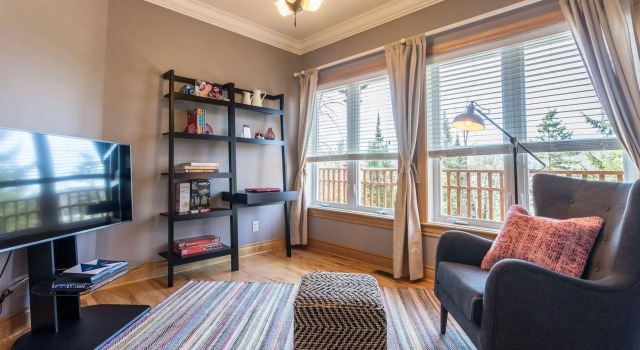 Les Dames du Lac, Book Hotel Mont-Tremblant Village Mont Tremblant Region