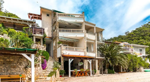 Apartments Villa Smokvina, Foglalás Apartman Bogomolje Hvar sziget