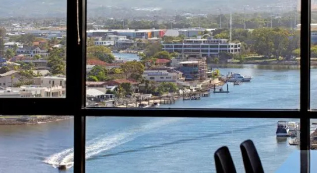 Circle on Cavill Apartments - Central Surfers Paradise - Hosted by wowstay