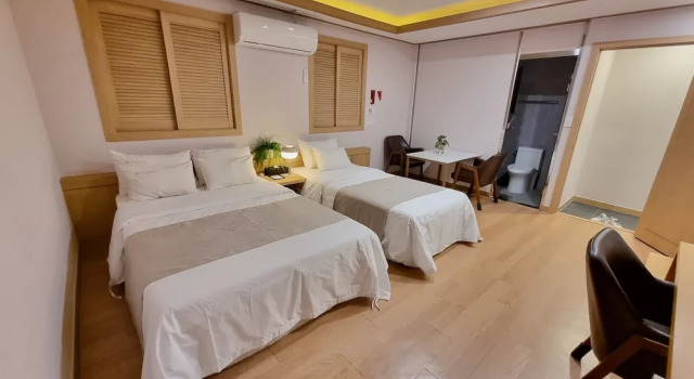 Двухместный семейный номер Standard LEX Tourist Hotel