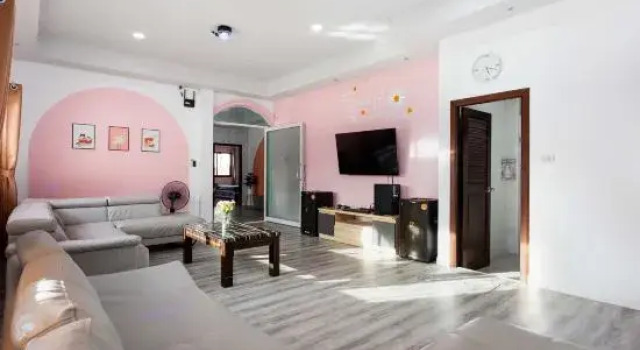 The Orange House Pool Villa Pattaya