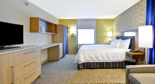 Двухместная студия Home2 Suites By Hilton Decatur Ingalls Harbor