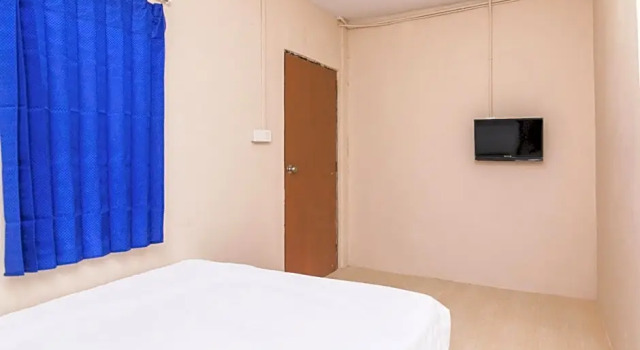 OYO Life 2579 Kost Anggun 2, Book Hotel Bagam Batam