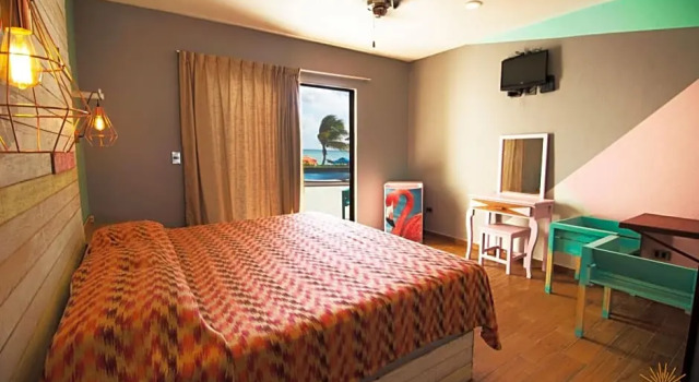 Двухместный номер Standard с видом на бассейн All Riviera Resort