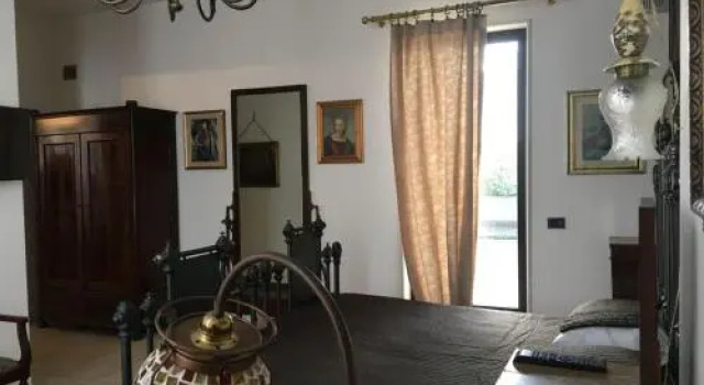 Palace B&B, Buchen Sie Bed & Breakfast Acquaviva delle Fonti Metropolitanstadt Bari