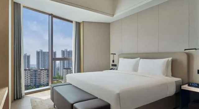 Четырёхместный люкс с 2 комнатами Hyatt Place Yantai Development Zone