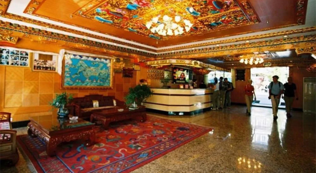 Yak, Rezerwuj Hotel Hotele 3-gwiazdkowe w Xinjiang, 3*