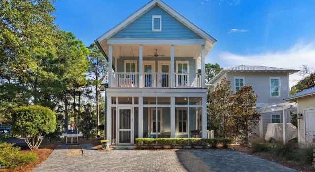 Access to Watercolor Pools & Beach Club - 4-bedroom Beach Oasis - Sleeps 12