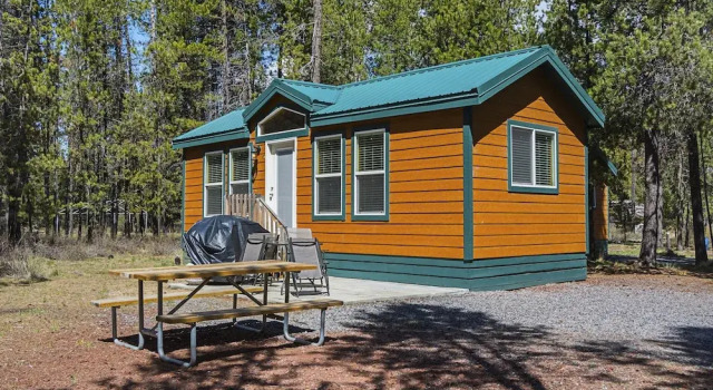 Коттедж Bend-Sunriver RV Campground